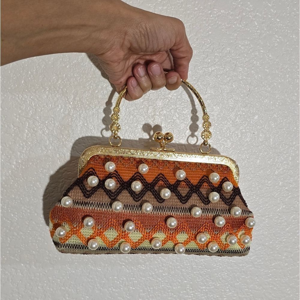 Elegant Multicolor Beaded Handbag - Picture 1 of 13